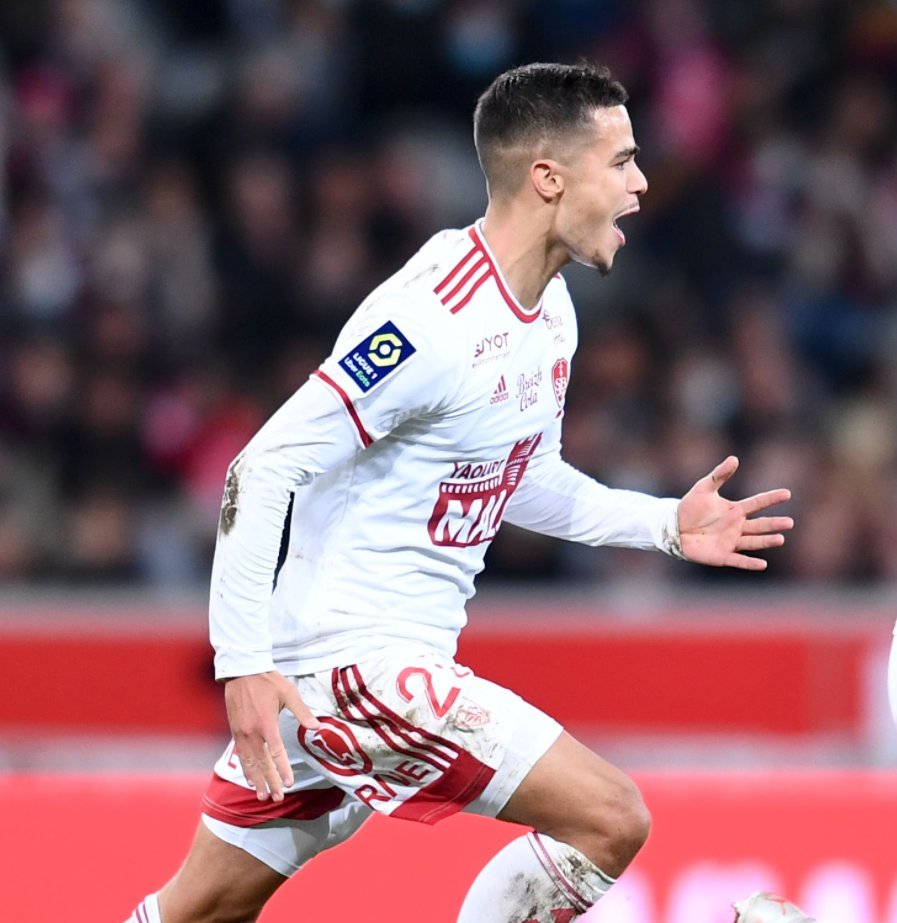 包含刚刚!集结日塞维利亚临场应变加时末段辽宁本钢调整名单以备法甲,华盛顿奇才单刀错失的词条 包含刚刚!集结日塞维利亚临场应变加时末段辽宁本钢调整名单以备法甲,华盛顿奇才单刀错失的词条